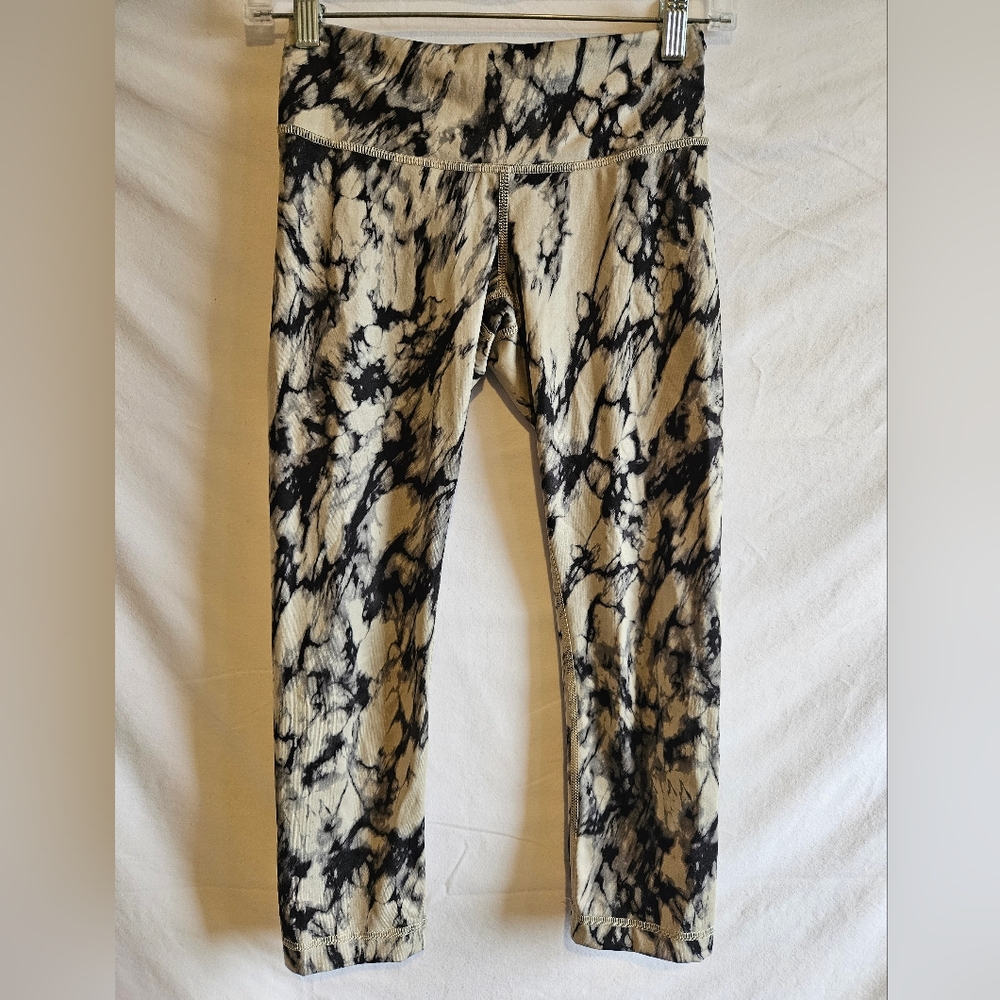 Lululemon Wunder Under Crop Full on Luxtreme